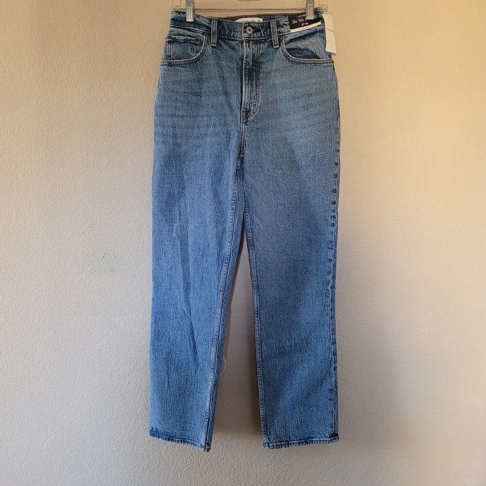 Abercrombie & Fitch Straight Leg Jeans - Light Blue Wash